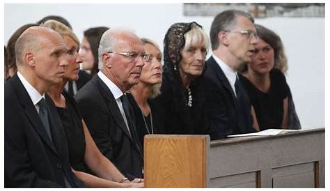 Trauerfeier: Franz Beckenbauer verabschiedet seinen Sohn Stephan - WELT