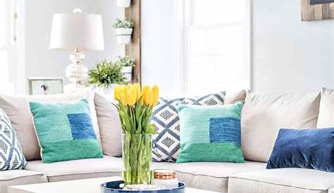 Spring Green And Blue Decor