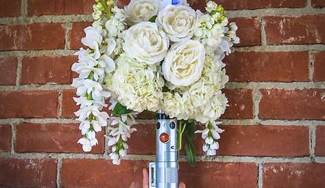 Image result for star wars wedding bouquet with daisies | Star wars