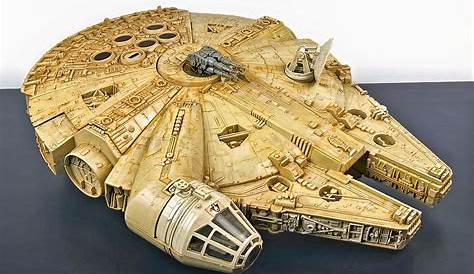 Restoring a Water Damaged Star Wars Millennium Falcon Toy From 1978