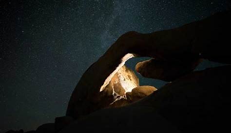 Joshua Tree National Park Stargazing star lapse - YouTube