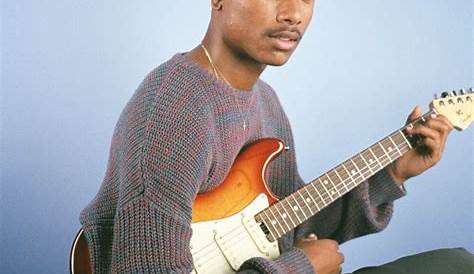 REVIEW Genrebending guitar solos and a packed venue, Steve Lacy wipes