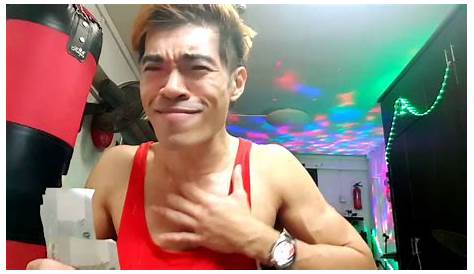 Superstar Steven Lim Kor Kor cries after listening to song on Chinese