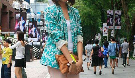 Singapore Street Style NAFA’s Fashion Students On Dressing For SG Heat