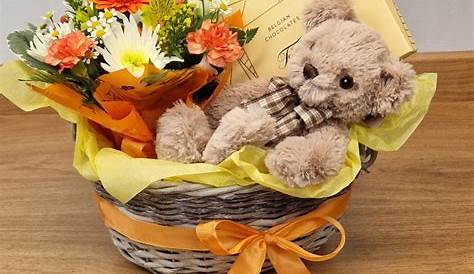 Teddy bear and flowers in baskets 51430 | С днем рождения, Плюшевые