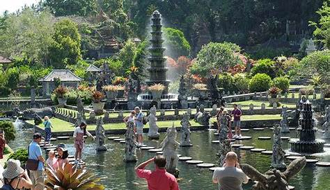 Tempat Wisata Favorit Yang Ada Di Bali Yang Digemari Oleh Wisatawan