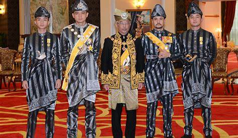 Raja Permaisuri Isteri Kedua Agong Pahang / Isteri Kedua Sultan Pahang