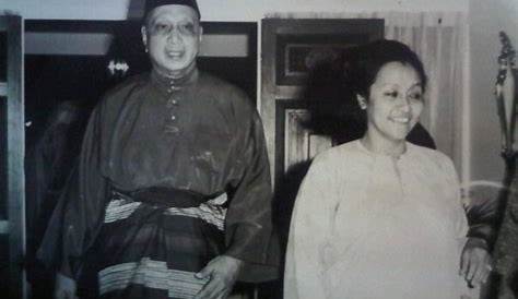 WARISAN RAJA & PERMAISURI MELAYU: Almarhum KDYMM Sultan Abu Bakar Pahang.