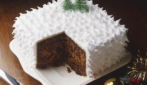 36 Best Christmas Cakes - Easy Recipes for Christmas Cake