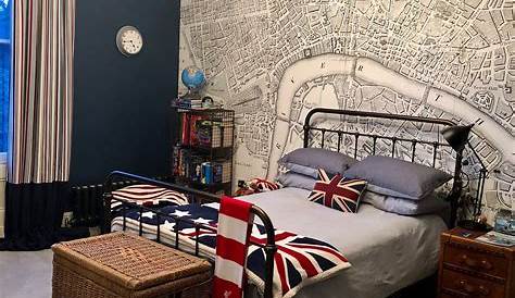 27+ TASTEFUL Travel Decor Ideas for Bedroom 2023
