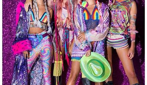 Trendy Festival Outfits Neon