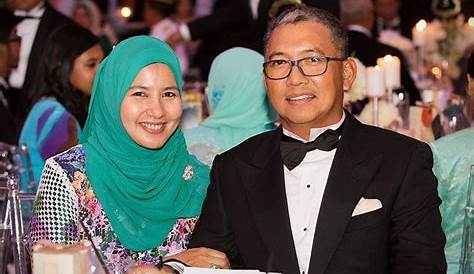Tunku Ismail heads 83 award recipients | New Straits Times | Malaysia