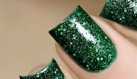 uñas verde oscuro con brillo #greennailart #green #greennails #