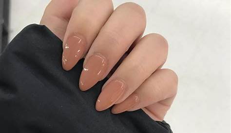 So pretty ! Simple and classy Fancy Nails, Trendy Nails, Stylish Nails