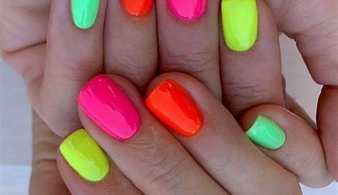 Uñas Neon | Uñas postizas de gel, Manicura de uñas, Uñas de gel bonitas