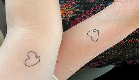 45+ Exquisite Small Mother Daughter Tattoo Ideas from Around the World