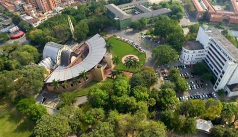 Universidad Pontificia Bolivariana (U.P.B) - Medellín