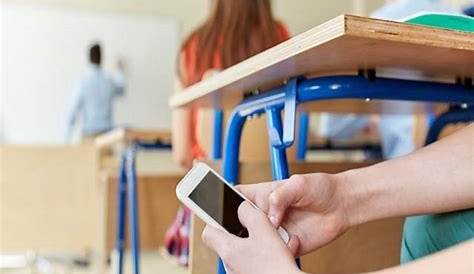 Si può usare il cellulare a scuola? | ChiccheInformatiche