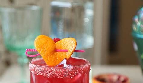 Sweetie Martini A delcious Valentine's Day Cocktail Recipe