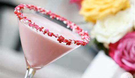 Sweetie Martini A delcious Valentine's Day Cocktail Recipe