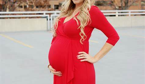 15 Cute Maternity Dresses for Valentine’s Day StyleCaster