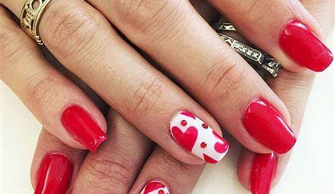 Valentine's Day Nails Painted Valentine Gel Red Heart Hand Nail