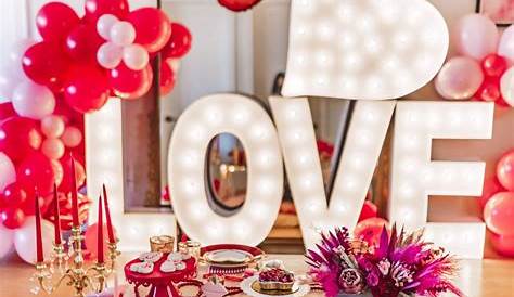 Valentine Theme Decoration 's Day Plush Velvet Hearts Tablescape