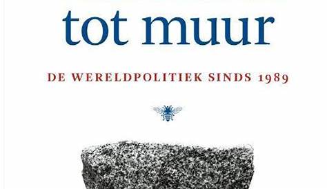 woonkamer TV-kast muur tot muur met onderste gedeelte met deurtjes