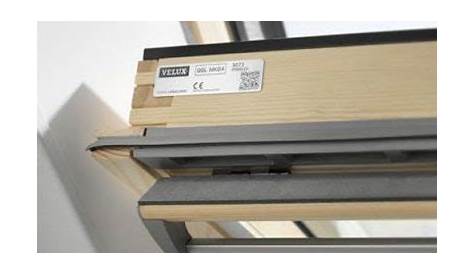 Velux Ggl Sk06 3076f VELUX GGL SK06 3070 Pine CentrePivot Roof Window