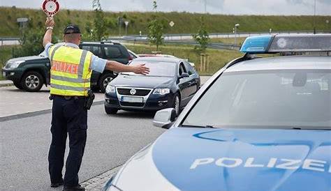 Nur große Polizisten für NRW - Öffentlicher Dienst | News | Arbeit und