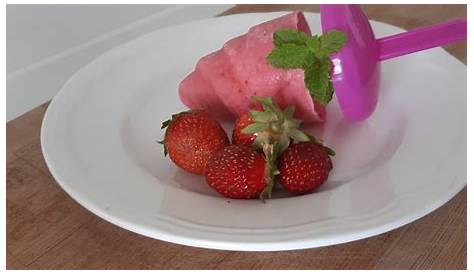 Erdbeeressig selber machen aus frischen Erdbeeren | | Erdbeeressig