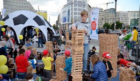 Ein Tag ganz allein für Kinder