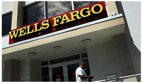 Wells Fargo temporarily closes bank on California Avenue after employee