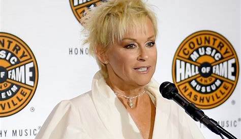 Discover The Transformation: Lorrie Morgan's Journey To Timeless Beauty