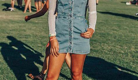 What To Wear To A Day Festival
