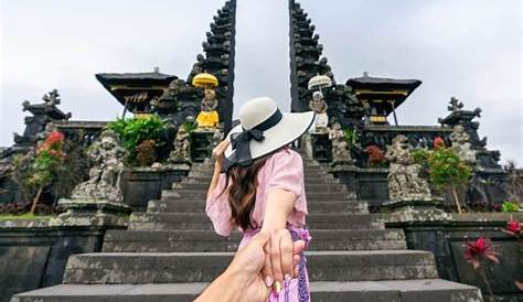 √ Bali Uluwatu Temple The Best Spot to Witness Sunset and Kecak Fire