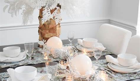 White Christmas Table Setting Ideas