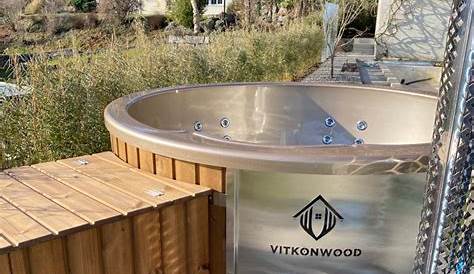 Den Hot Tub heizen in 8 Schritten – so funktioniert es mit Holz