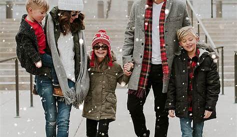 Winter Family Picture Outfit Ideas