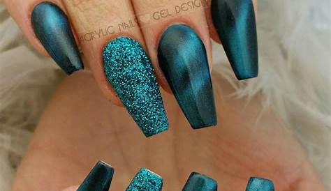 Winter Nails Teal