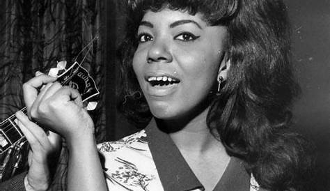 The Greatest Music Divas Of The 1960s - Smooth