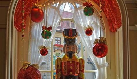 Xmas Window Displays For Home