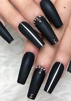 Acrylic Nail Designs Black