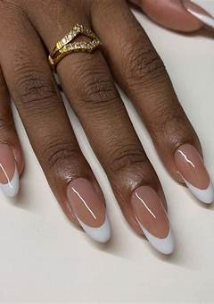 Classy French Tip Acrylic Nails
