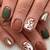 Autumn Leaves Galore: Short Nail Art Ideas Inspired by Falling Foliage