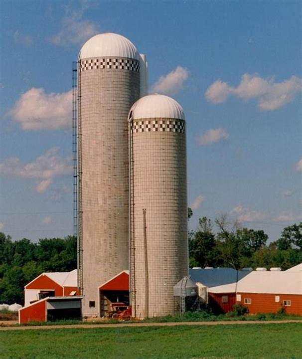 Pre-built Barns with SILO Structure