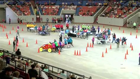A look at the 35th annual Kentucky Derby Festival Great Bed Races at ...