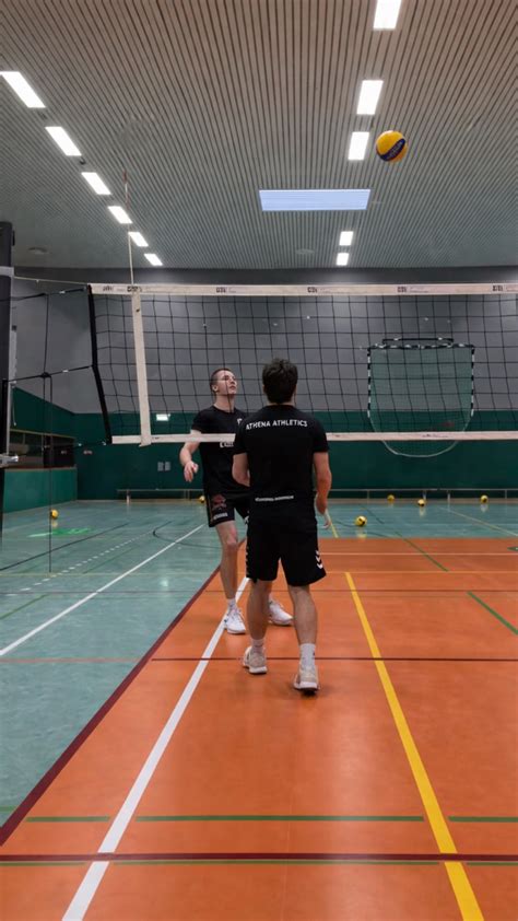 Volleyball battle attack versus block strategies