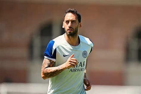 Calhanoglu dice cos'è successo con Lautaro Martinez all'Inter: "Eravamo ...