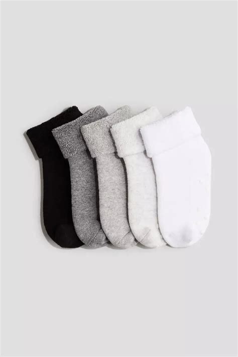 Buy H&M 5-pack anti-slip terry socks 2026 Online | ZALORA
